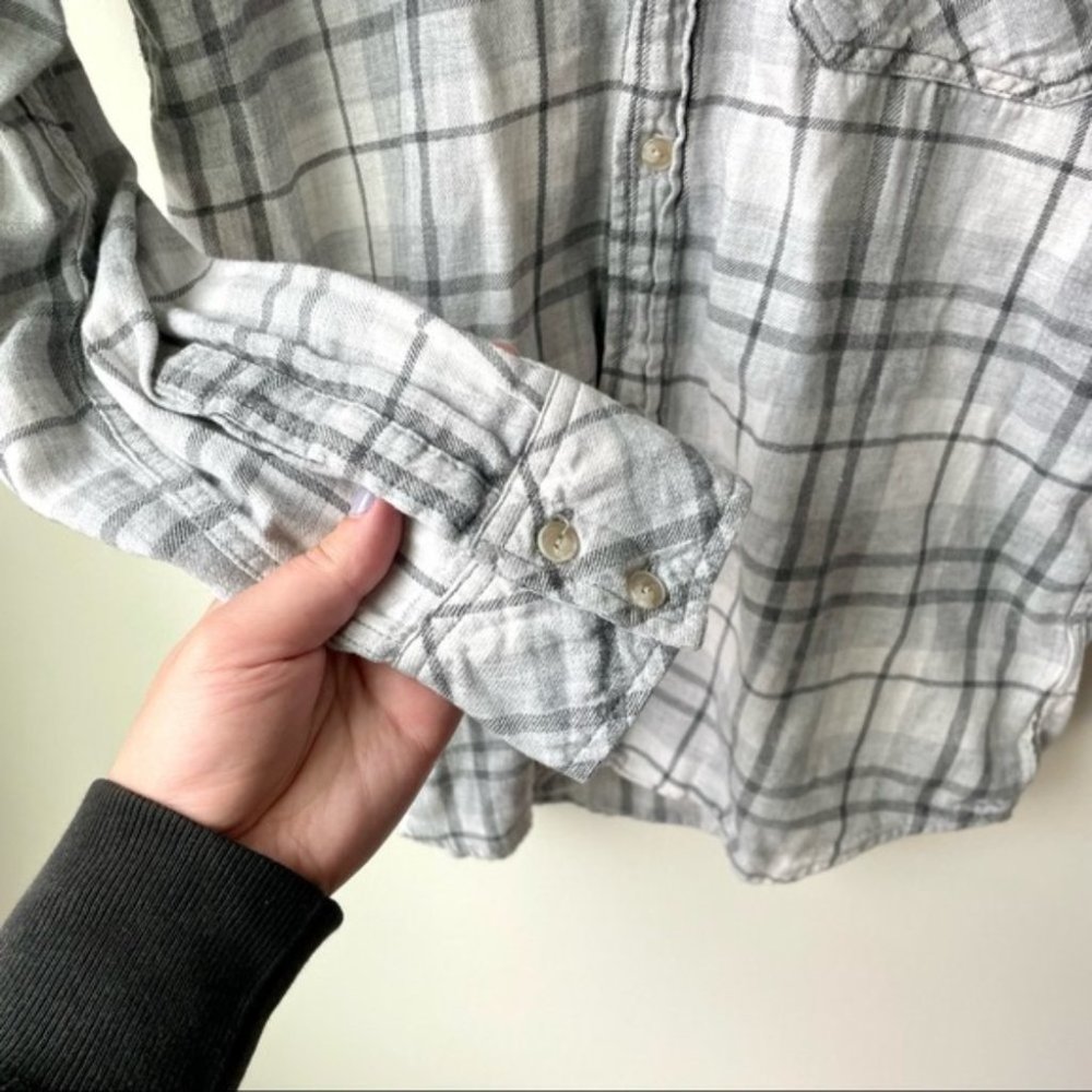 Aritzia TNA Plaid Cotton Fleece Flannel Button Up Grey - Picture 3 of 5